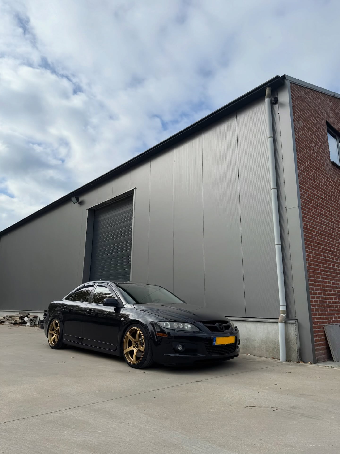 BMW F30, einddemper delete met 335i-look